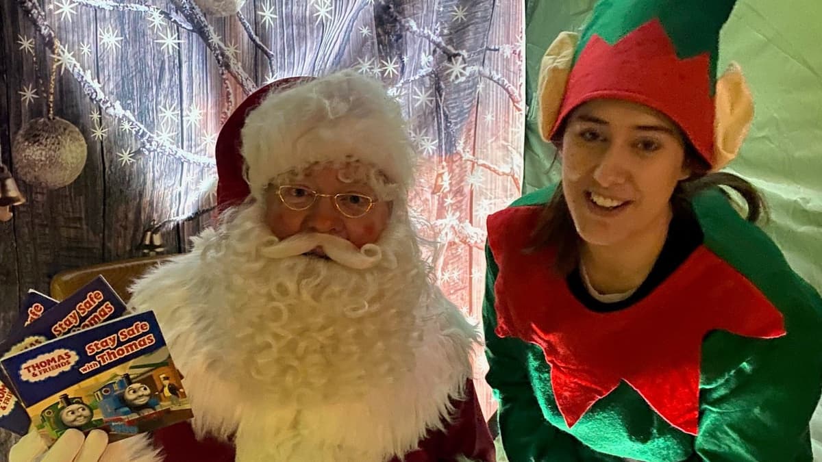 MasterChef winner Chariya Khattiyot to turn on Alton Christmas lights